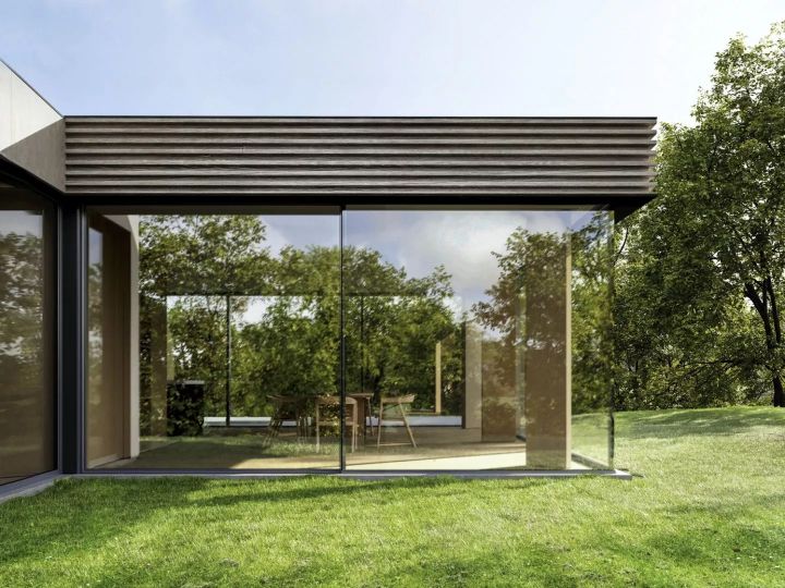 Die neuen Schiebefenster cero IV von Solarlux erfüllen den Traum vom naturnahen Wohnen. Grund sind die schmalen Profilansichten, die kaum mehr wahrnehmbar sind. Trotzdem sind die Wärmedämmeigenschaften bis Passivhausstandard möglich.  Bildnachweis: So